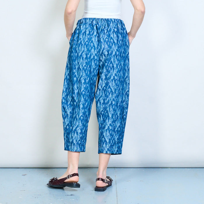 Abstract print cropped straight leg trousers with elastic waistband wholesale