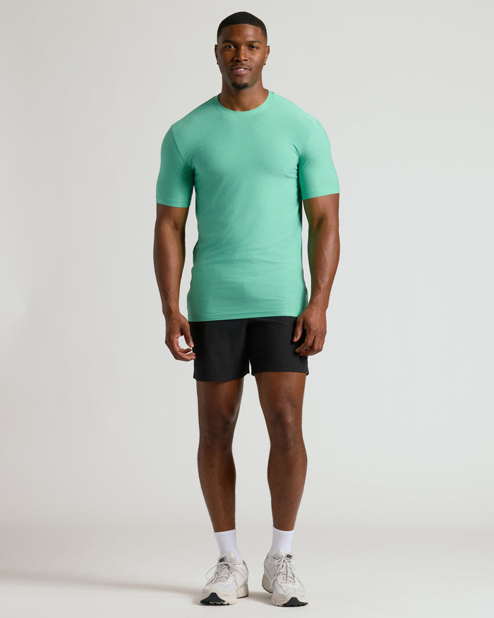 Fern Tall Active Crew Neck 2.0 on man, showcasing athletic fit.