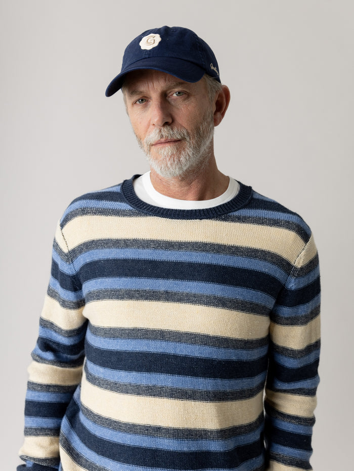 Modelshot / Navy / Detail
