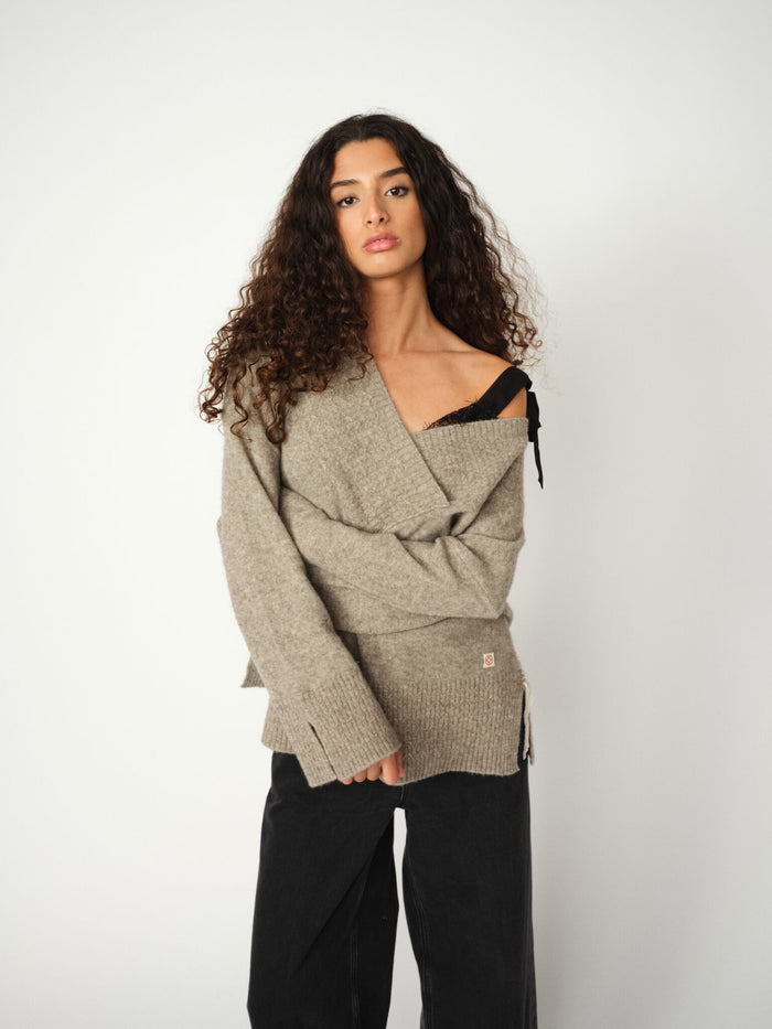 Modelshot / Grey Melange / Detail