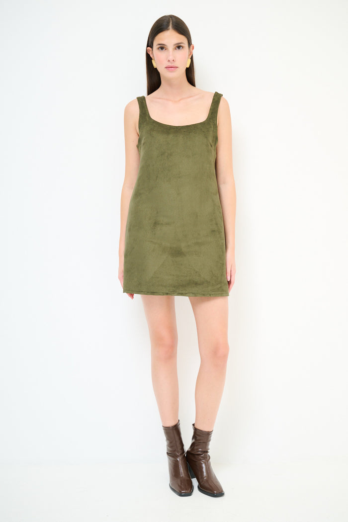 Sleeveless scoop neck shift mini dress wholesale
