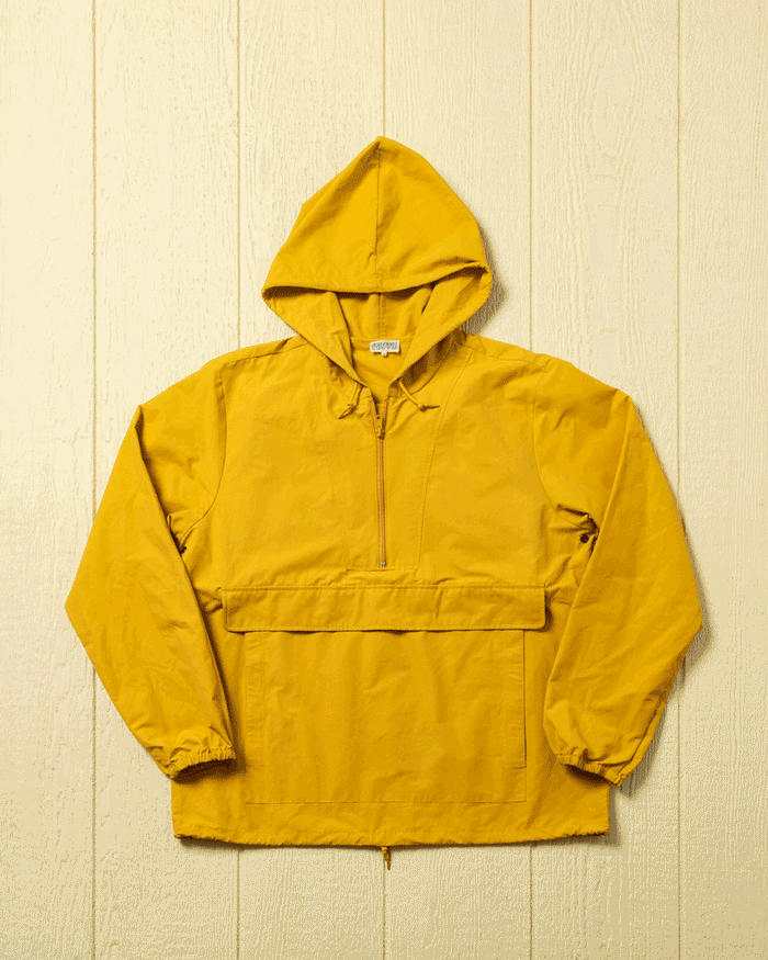 The Weekender Anorak in Navy