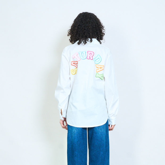 Weekend mood "Saturday" back letter applique relaxed silhouette shirt wholesale