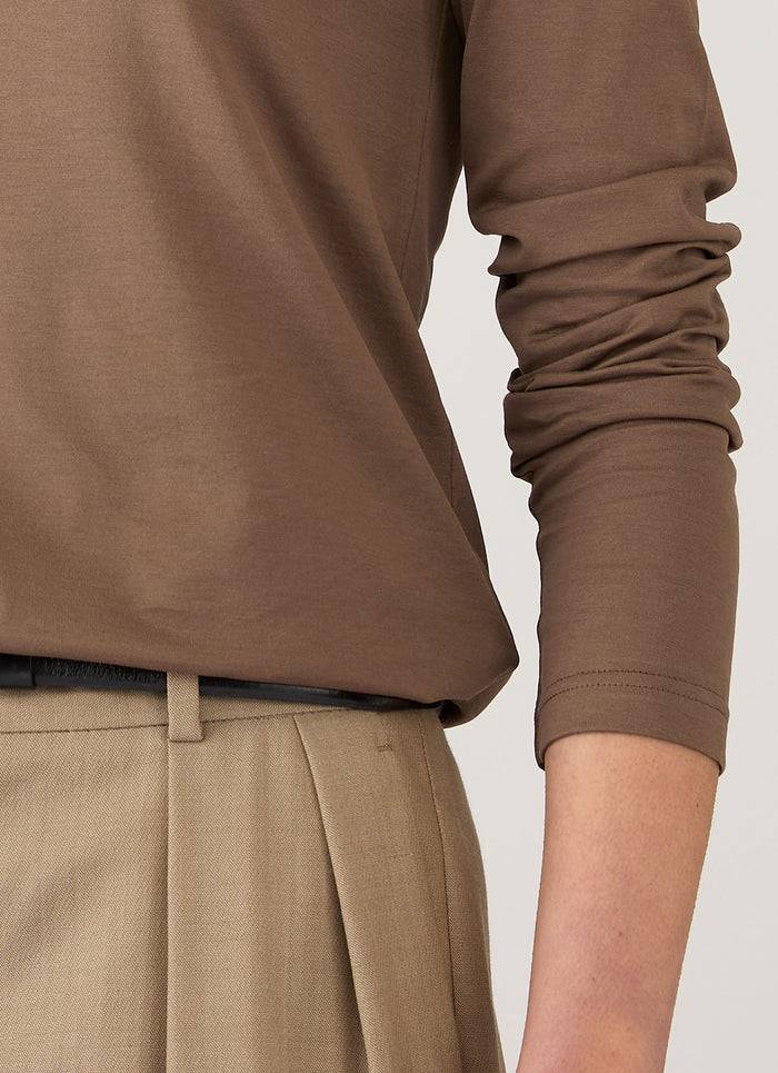 Women's Long Sleeve Classic T-shirt in Dark Cedar