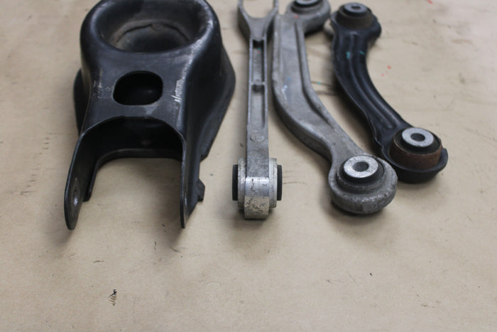 11-23 Dodge Charger Challenger 300 Left Rear Suspension Control Arm Strut Set