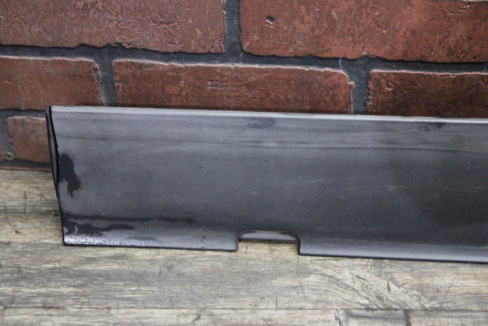 2008-2014 Dodge Challenger Passenger RH Rocker Panel Side Skirt 05028798AC OEM