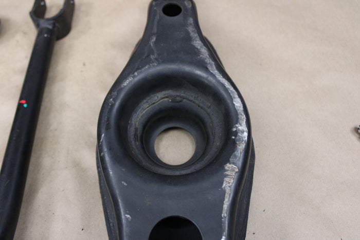 2008-2023 DODGE CHALLENGER REAR SUSPENSION RIGHT CONTROL ARM SET OF 4 OEM