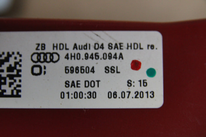 2011-2014 Audi A8 Quattro Passenger RH Inner LED Tail Light Lamp 4H0 945 094 A