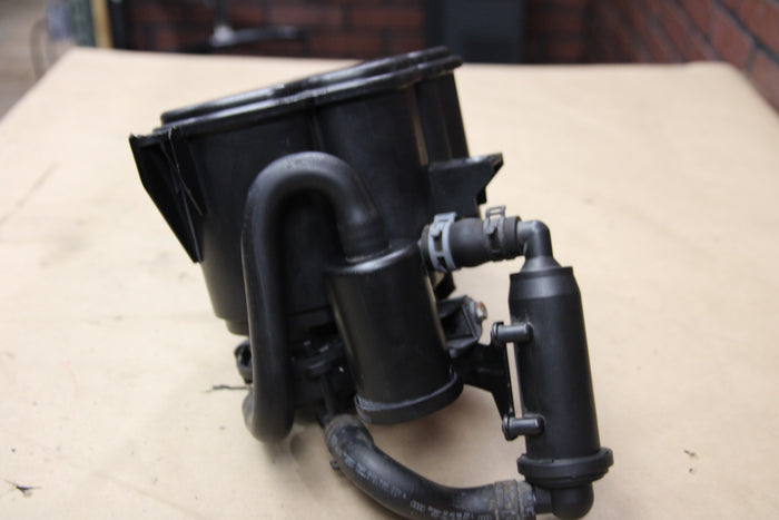 2011-2018 AUDI A8 QUATTRO FUEL VAPOR CHARCOAL CANISTER OEM 4H0 201 801 A