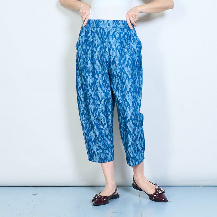 Abstract print cropped straight leg trousers with elastic waistband wholesale