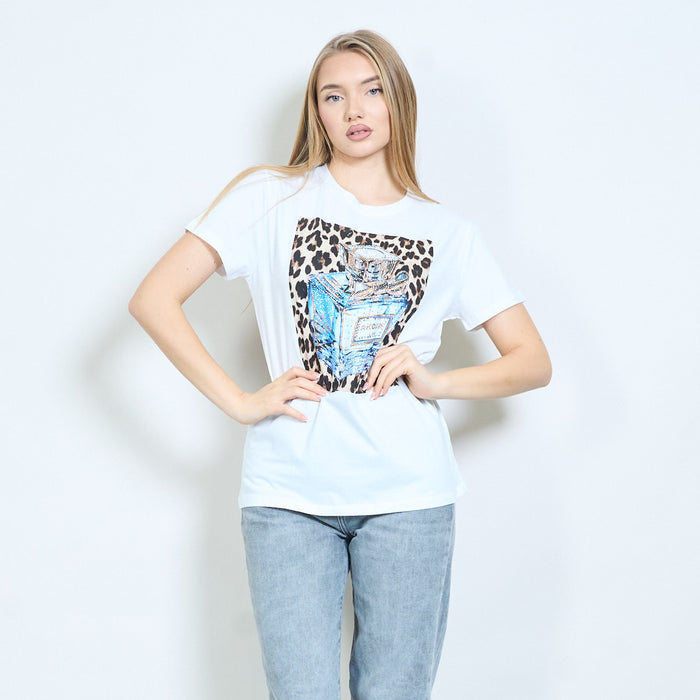 Animalia edit leopard motif perfume bottle graphic printed t-shirt wholesale