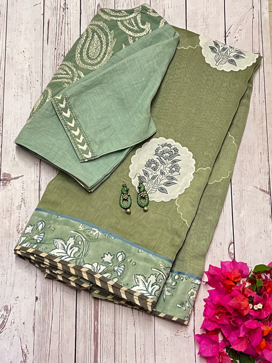 Appliqued Supernet saree