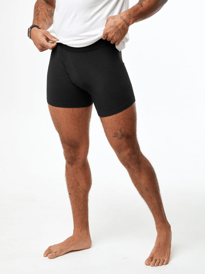 Joe V is 6', 180lbs, 32" waist, wearing size M # Black Boxer Briefs | 7-Pack |  Fresh Clean Threads