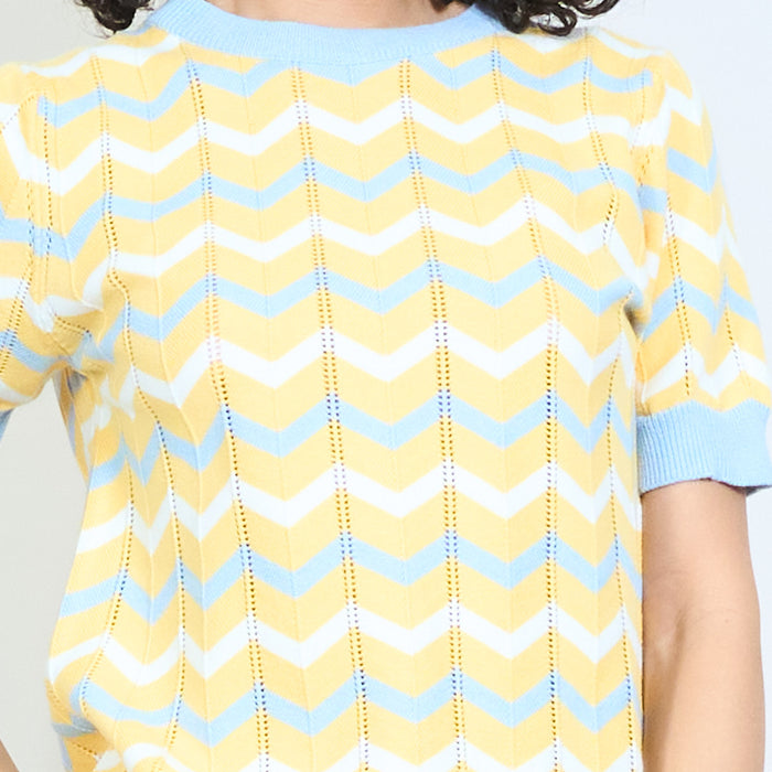 Chevron pattern crew neck short sleeve knit top wholesale