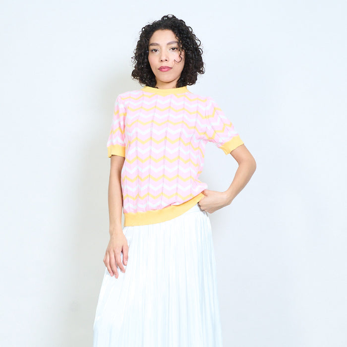 Chevron pattern crew neck short sleeve knit top wholesale