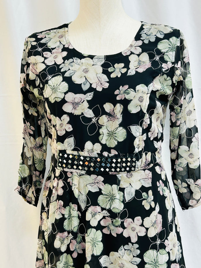 4431FFB8-57D3-43BD-AEB8-A7669DC98A09 - Kurti Connection USA