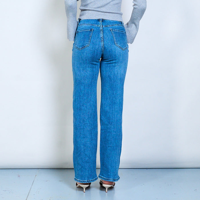 Classic straight-cut mid-rise denim jeans wholesale