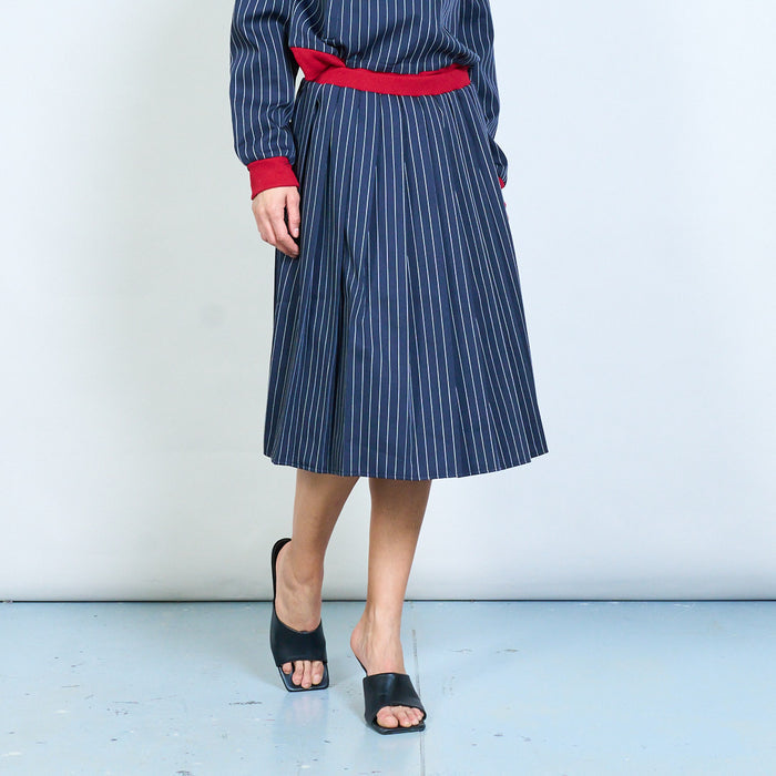 Contrast waist pinstripe pleated midi skirt wholesale