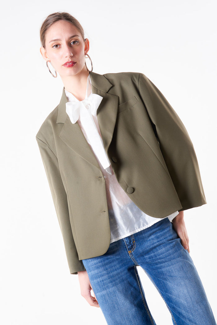 Cropped tailored blazer with notch lapel and button front wholesale