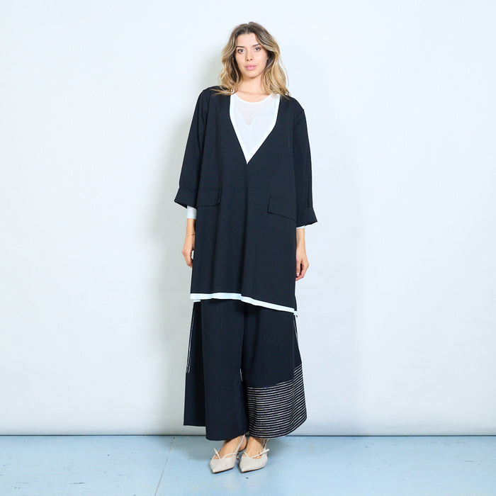 Deep v-neck contrast trim tunic top with pocket detail wholesale