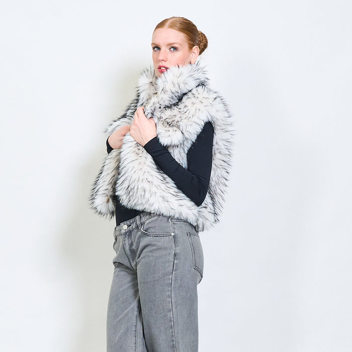 Elegant long-hair faux fur zip vest wholesale