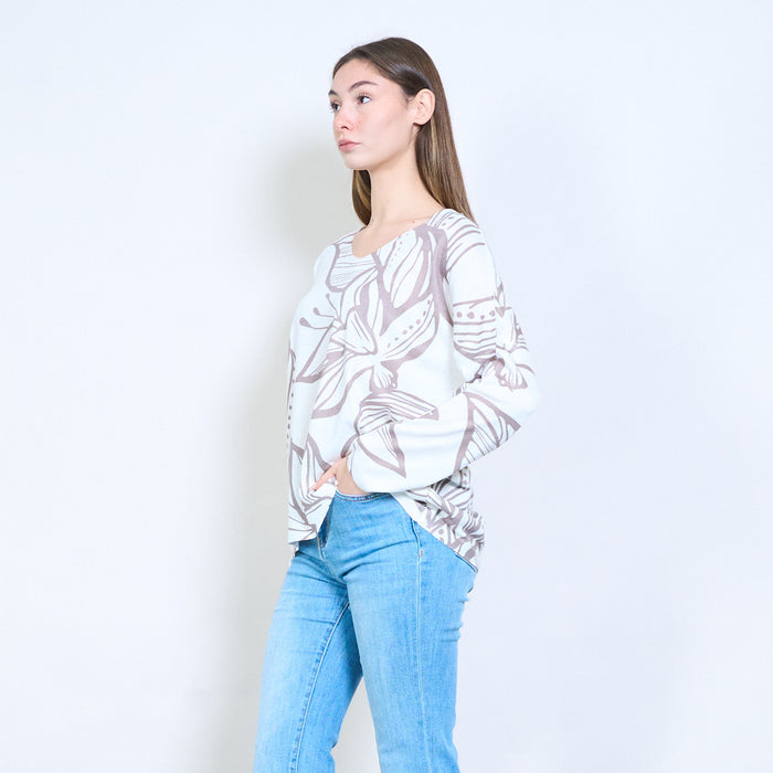 Floral line art botanical leaf graphic crewneck knit sweater wholesale