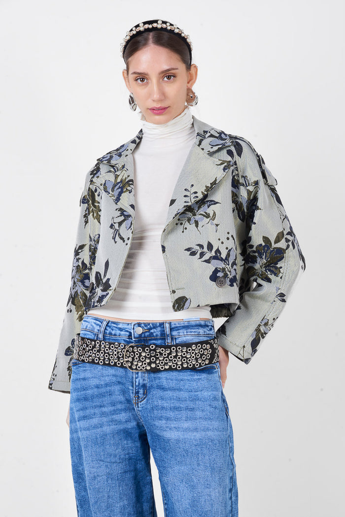 Floral print cropped jacket with lapel collar button front and relaxed fit wholesale