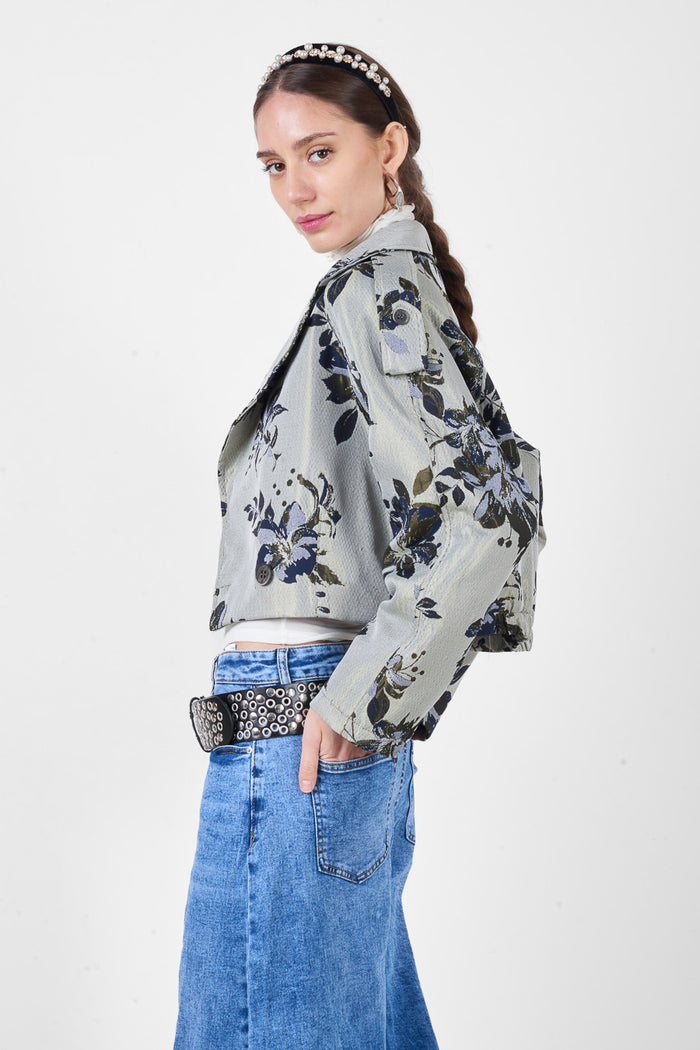 Floral print cropped jacket with lapel collar button front and relaxed fit wholesale