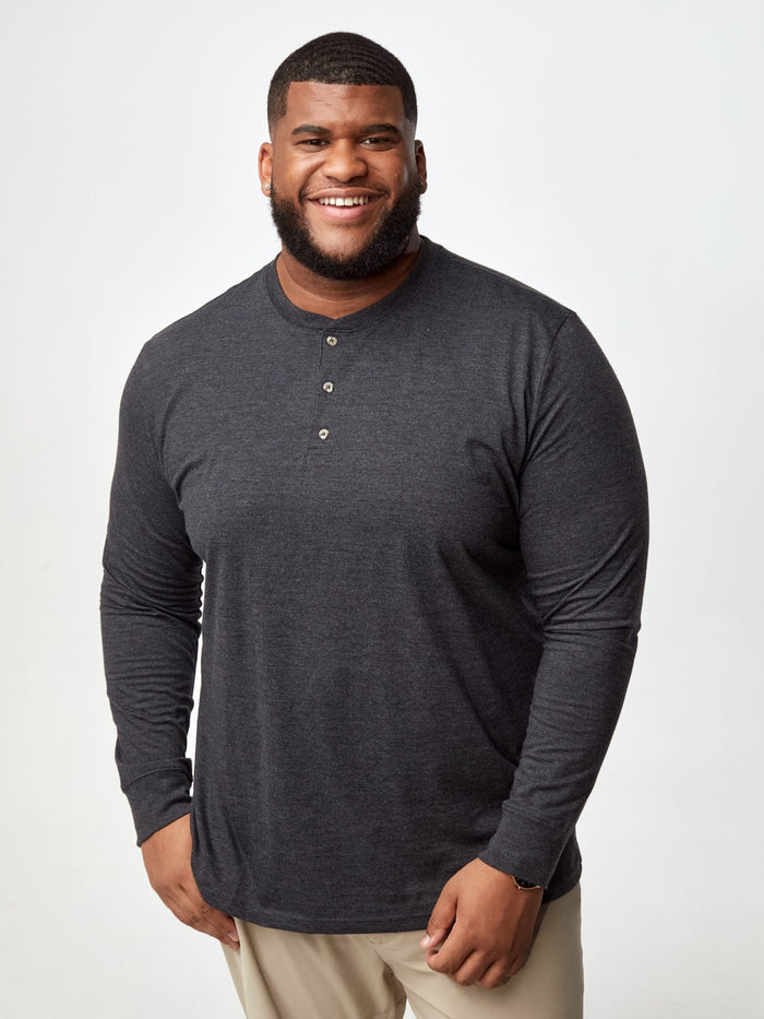 Steven is 6', 275lbs and wears a size 3XL # Long Sleeve Henley in Charcoal | FCT