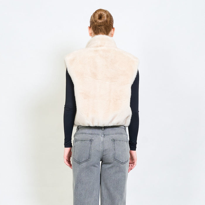 High collar faux fur vest with flap pockets wholesale