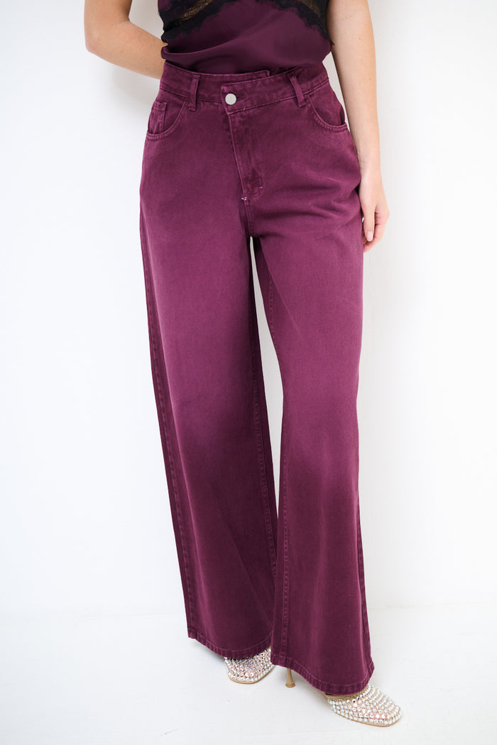 High-waist straight wide denim pants with smooth finish wholesale