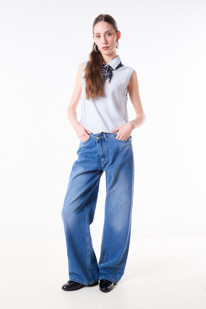 High waist wide leg denim jeans with classic five pocket design wholesale