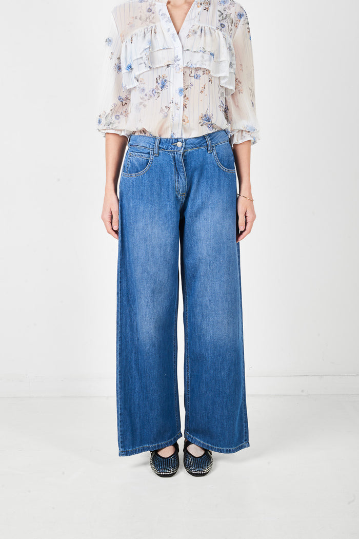 High waist wide leg denim jeans with straight cut and relaxed fit wholesale