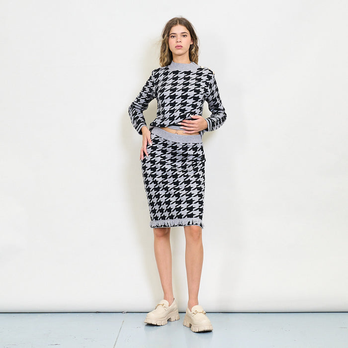 Houndstooth knit skirt with fringe hem wholesale