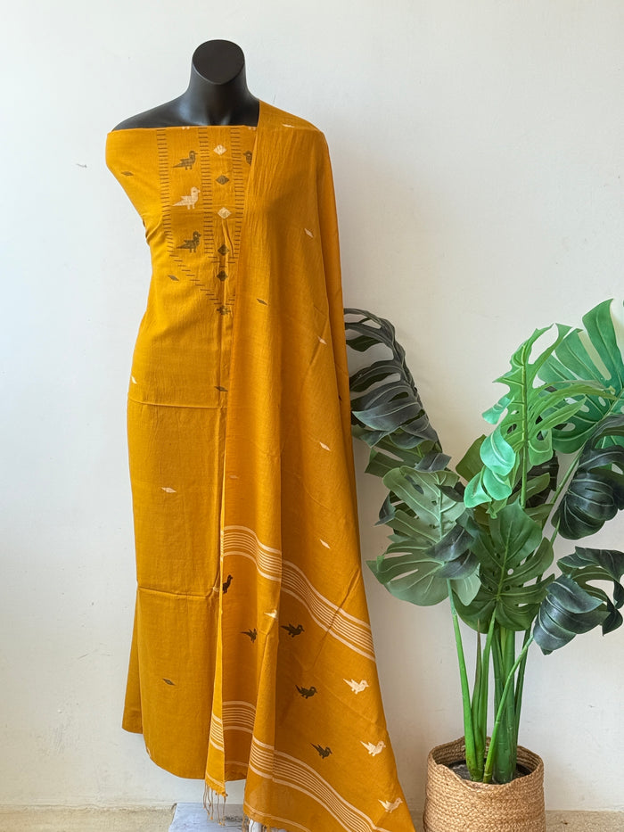 Jamdhani top and dupatta