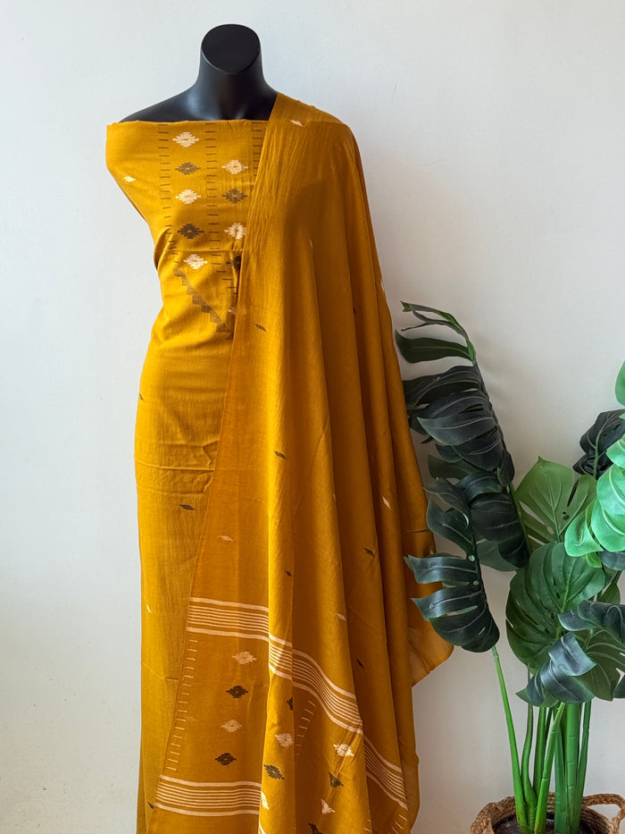 Jamdhani top and dupatta