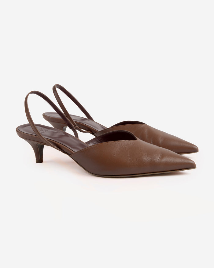 Leather slingback pumps