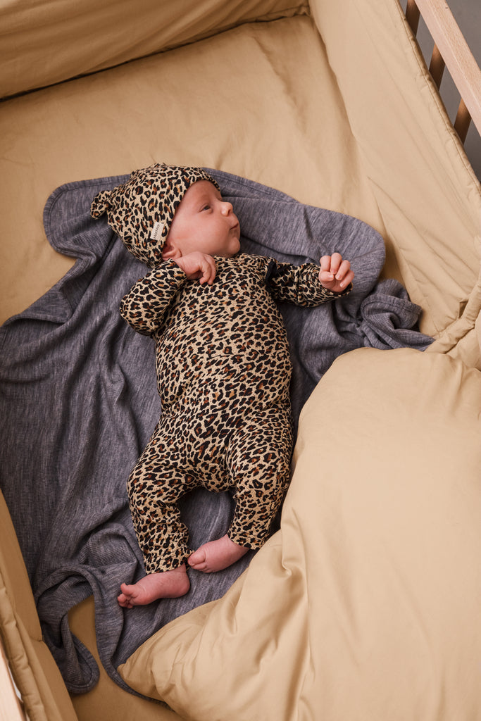 Leo Piva bukser med leopardprint i brun og beige, elastisk talje og benstropper