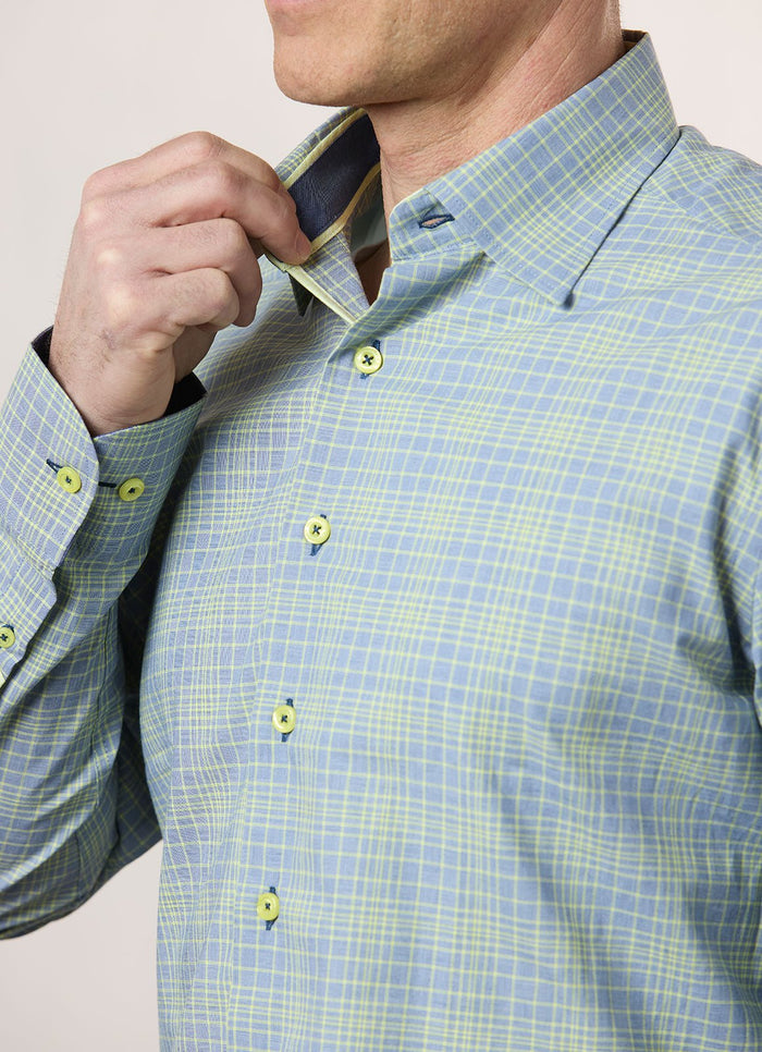 Makinen Button Down