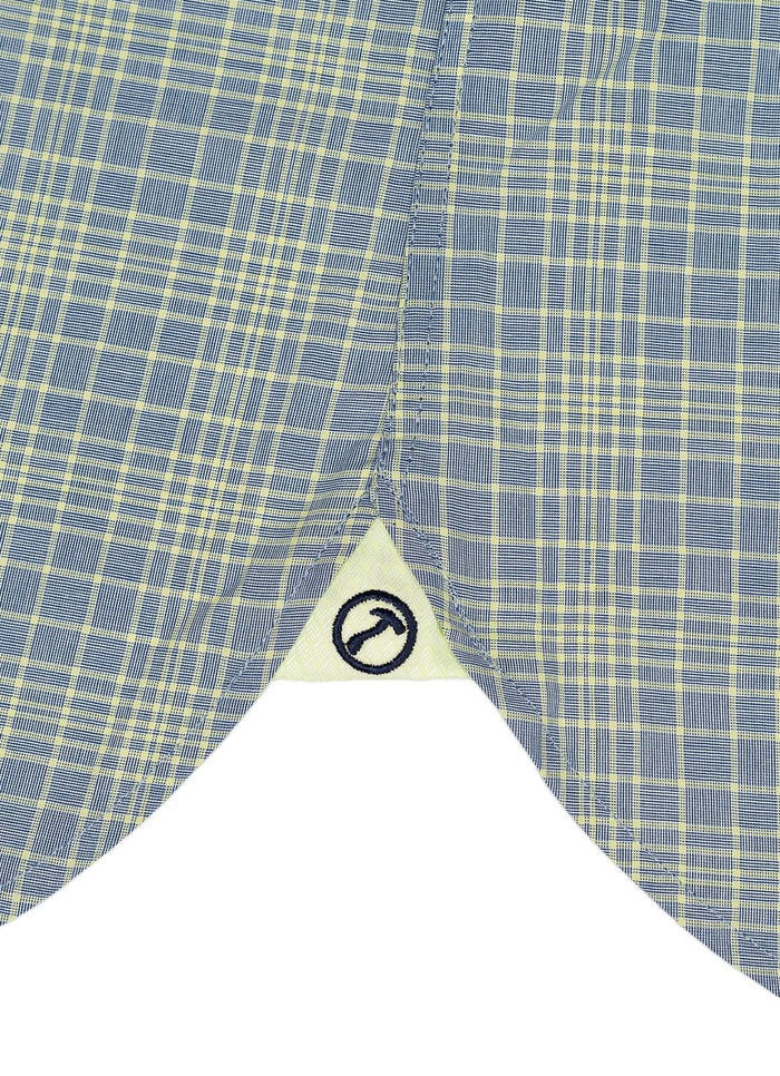 Makinen Button Down