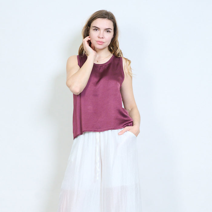 Minimal round neck sleeveless relaxed top wholesale