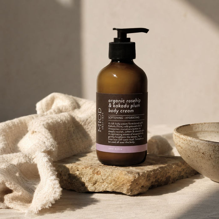 Go-For-Zero-Australia-Miod-Skincare-Australia-Organic-Kakadu-Plum-And-Rosehip-Body-Cream-Styled