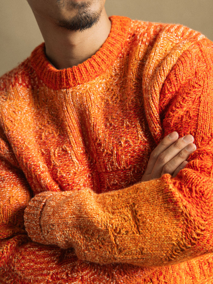 Modelshot / Orange Rust / Detail