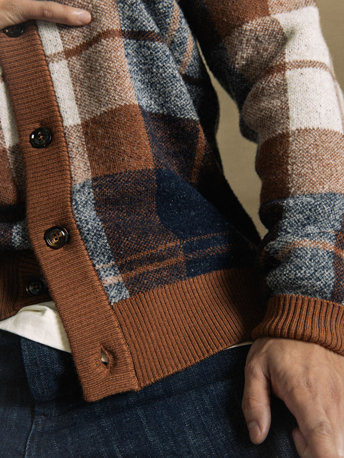 Modelshot / Cocoa Brown / Detail