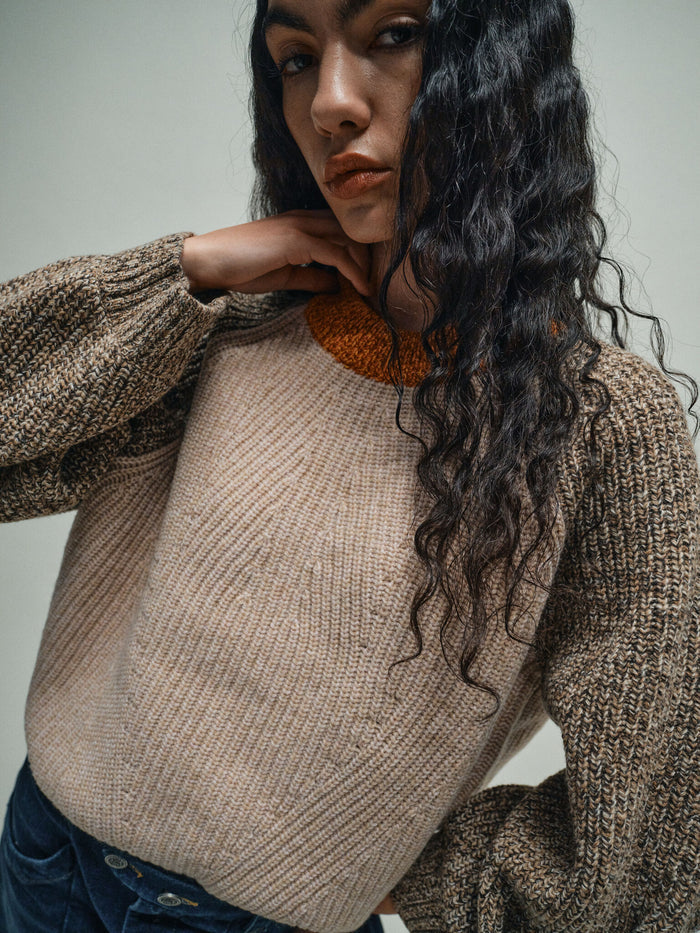 Modelshot / Ecru / Detail
