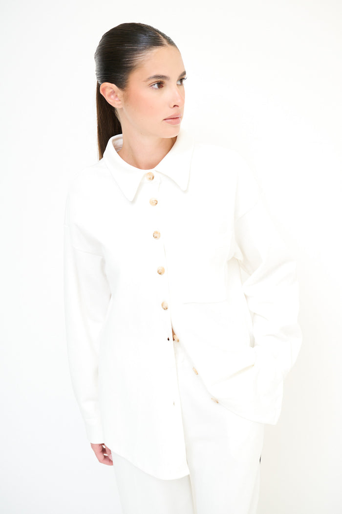 Oversized button-up shirt with pointed collar wholesale