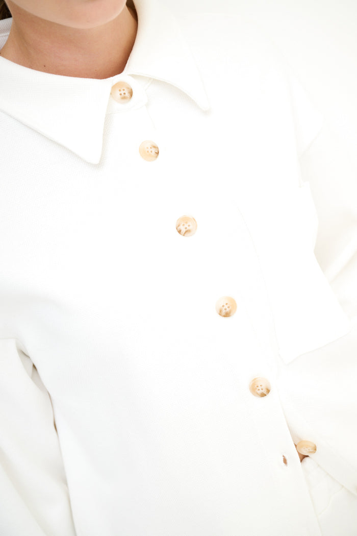 Oversized button-up shirt with pointed collar wholesale