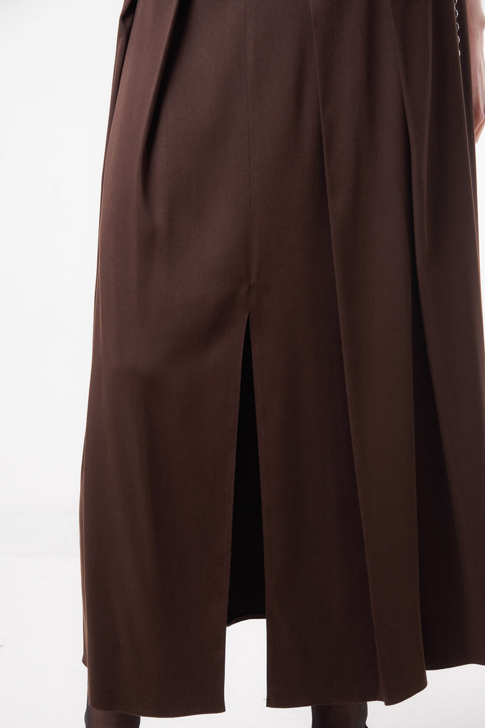 Pleated front long skirt with center slit wholesale