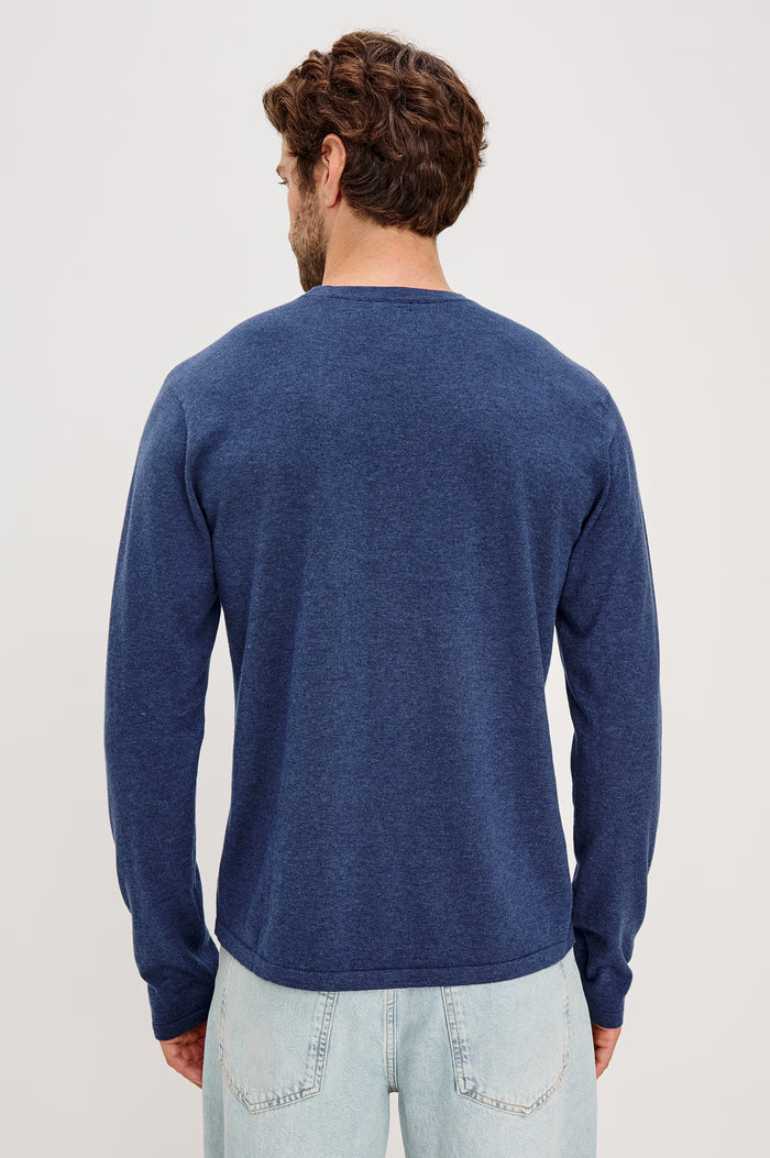 Quentin Long Sleeve T-Shirt in Cotton-Cashmere With Relaxed Slim Fit and Crew Neckline in Heather Blue Colorway - back view featured on model.