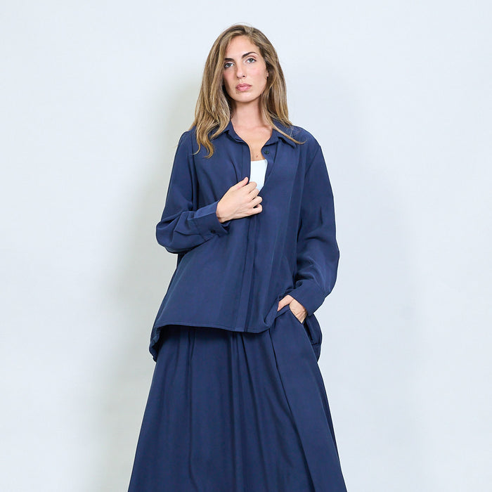 Relaxed button-up shirt with gathered hem wholesale